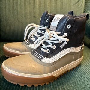 Vans Black & Olive High-Top Winter Boots with Gum Sole